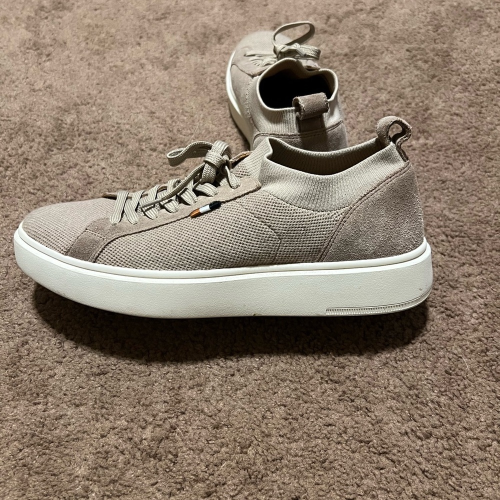 Allen Edmonds Taupe Sneakers